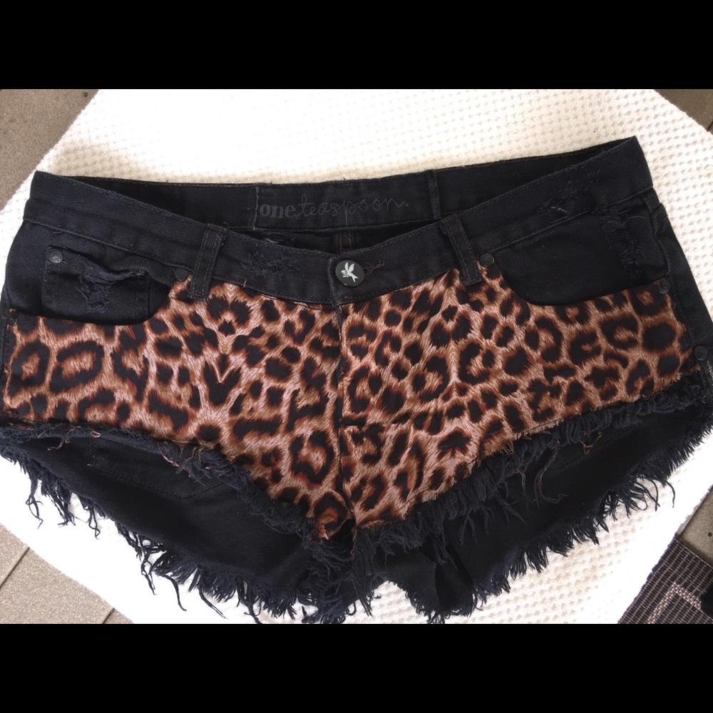 One Teaspoon Shorts